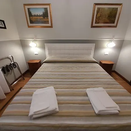 Oda ve Kahvaltı Il Sole Di